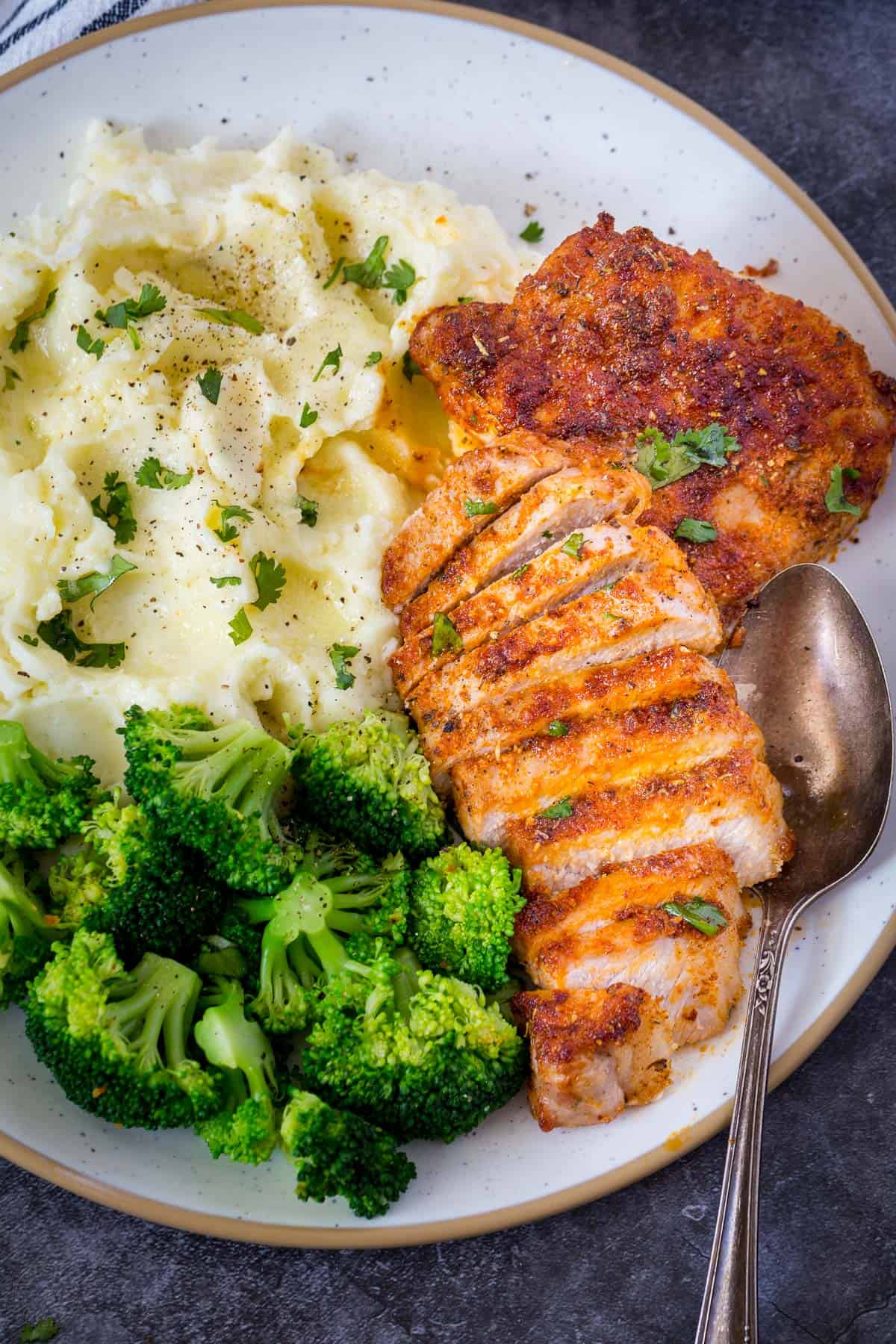 No More Dry Pork Chops: Easy Air Fryer Recipe for Weeknights